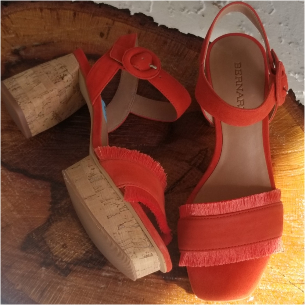 BERNARDO REAGAN SUEDE SANDAL